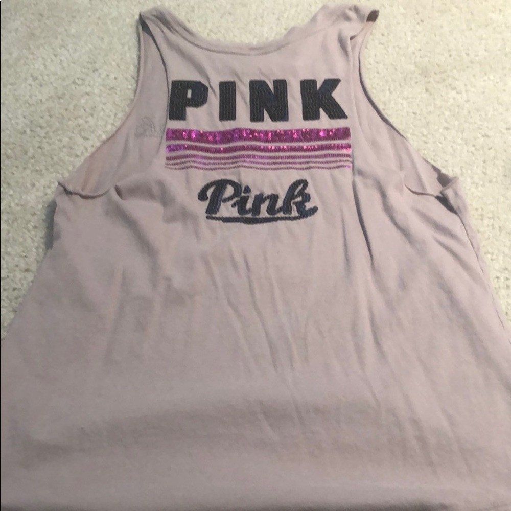 Muscle tee